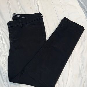 Black pants !